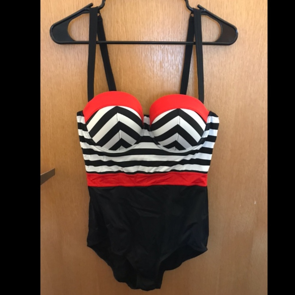 Torrid One-Piece Retro Style Swimsuit NWT